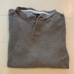 RVCA gray long sleeve shirt.  Adult Small, slim fit in EUC